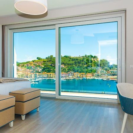 Hotel Plaza Порто Адзуро Екстериор снимка