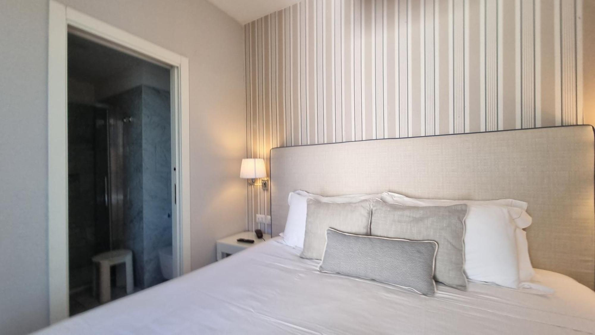 Hotel Plaza Порто Адзуро Стая снимка